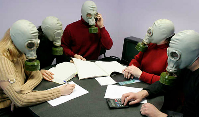 CONHEÇA A SÍNDROME DO EDIFÍCIO DOENTE E ENTENDA COMO O AR CONDICIONADO ESTÁ RELACIONADO AO PROBLEMA